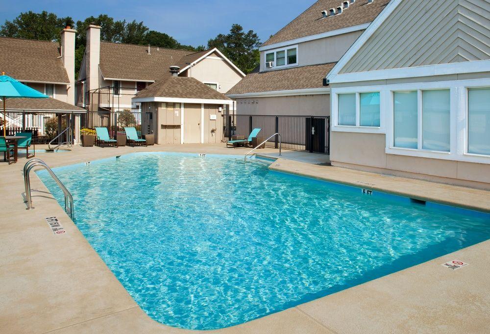 Hotel By Marriott Buckhead 3*