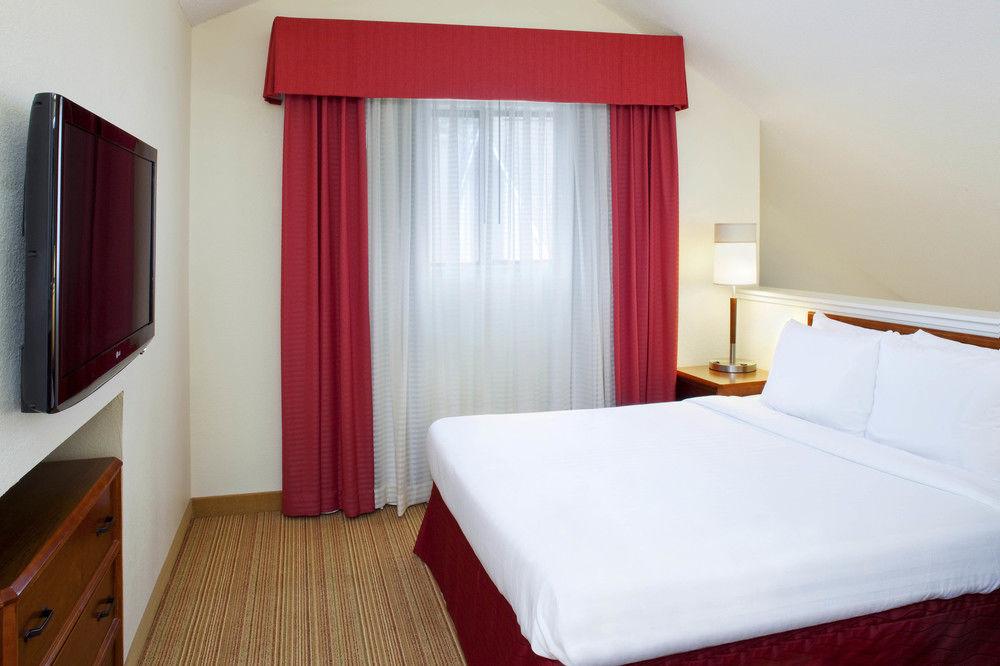 By Marriott Buckhead