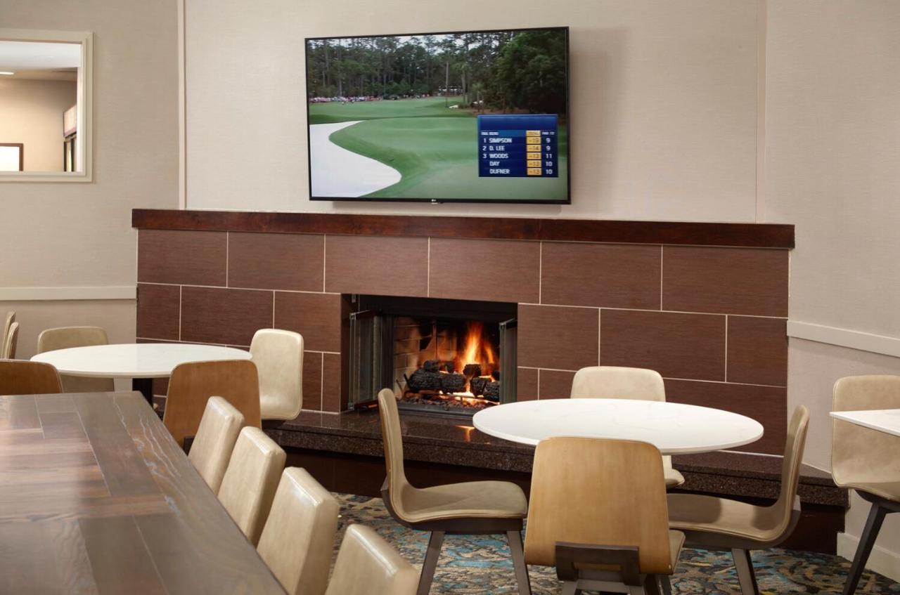 By Marriott Buckhead Hotel 3*