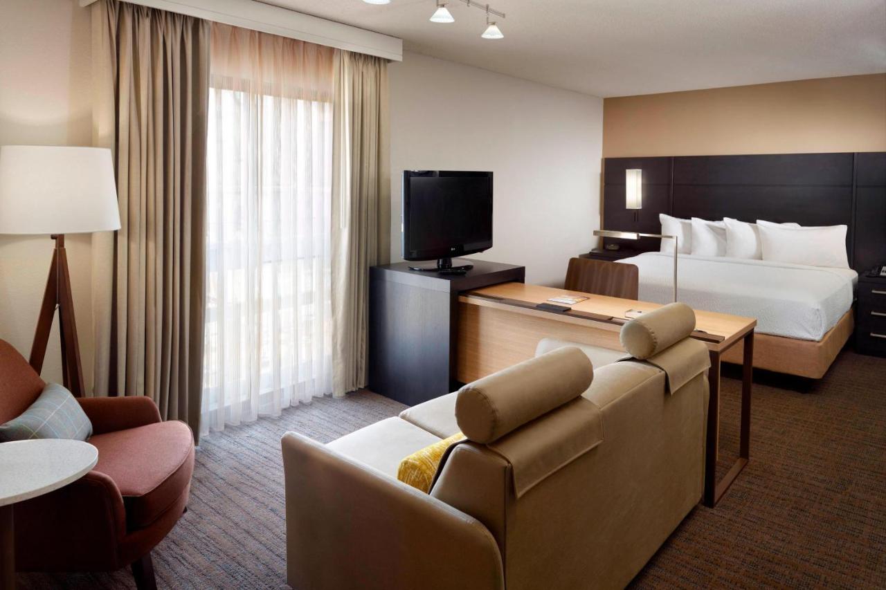 Hotel By Marriott Buckhead